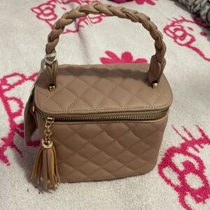 Alyssa handbag